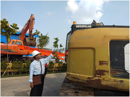 EXCAVATOR PT GRANT SURYA PONDASI