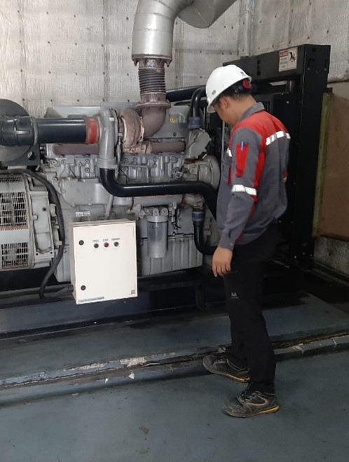 Pemeriksaan mesin motor diesel